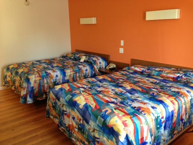 Rodeway Inn Emporia Room photo